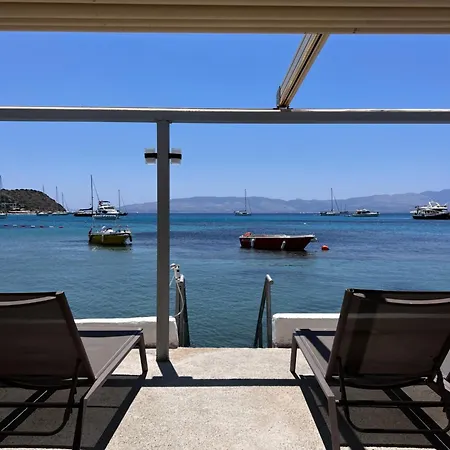 Byakkan Hotel *
