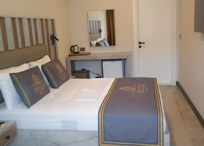 Byakkan Hotel *