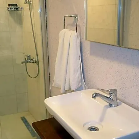 Byakkan Hotel *
