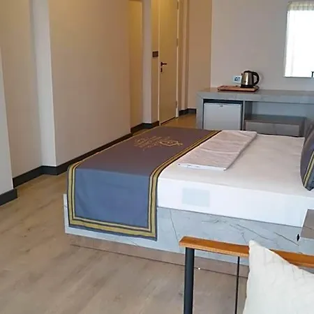 Byakkan Hotel *